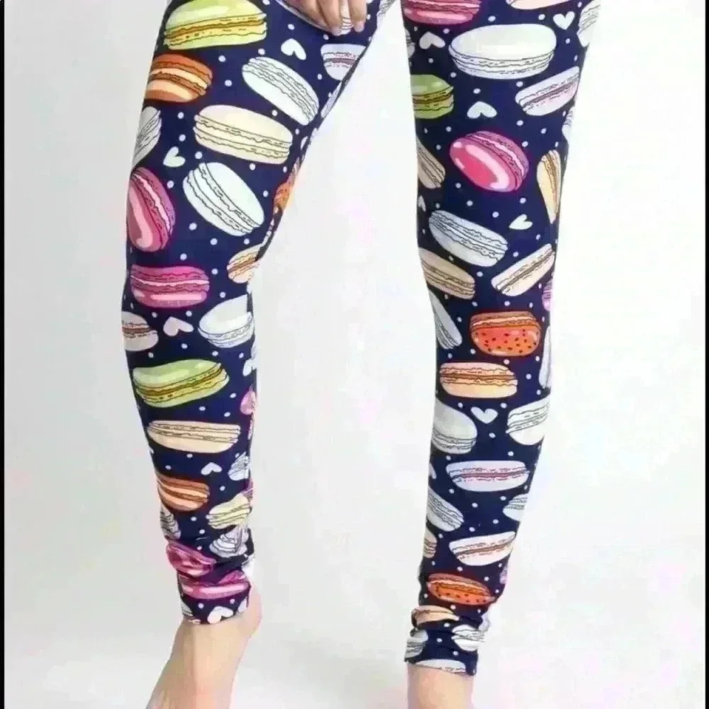 BNWT Just Cozy Leggings  Macaroon Maximalism Psychedelic XS-S